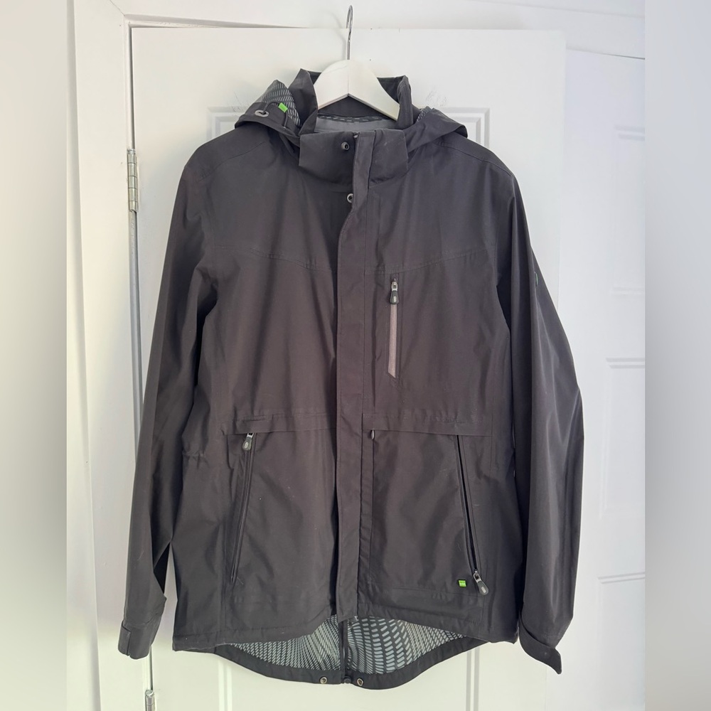 Hugo Boss water repellant jacket medium